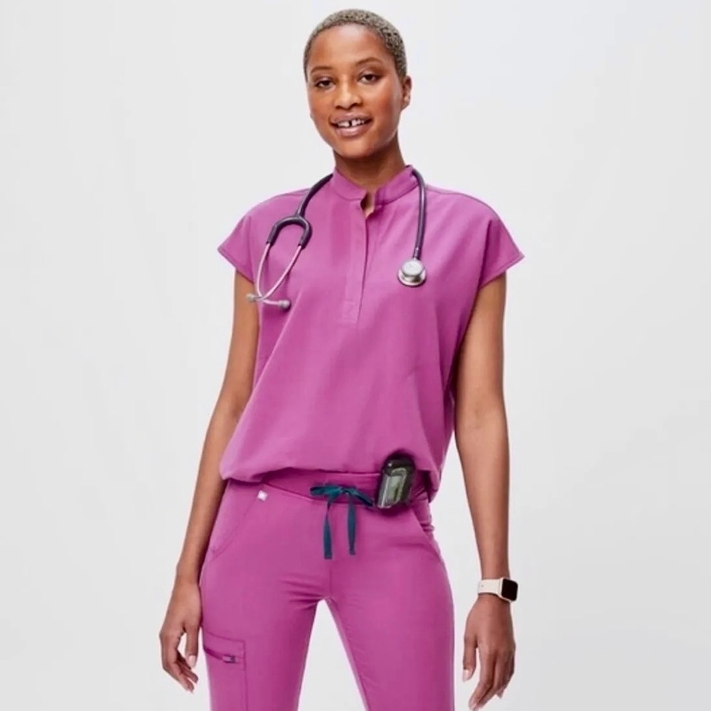 FIGS Bright Fuschia set